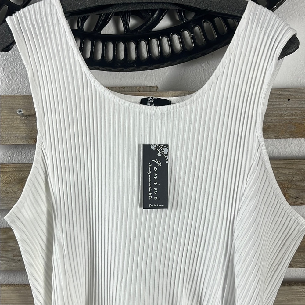 Cream A-Line Maxi Dress with Scoop Neck - Picture 2 of 9